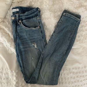 Good American Good legs crop jeans